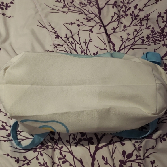 Egg Girl Tote - Picture 14 of 16